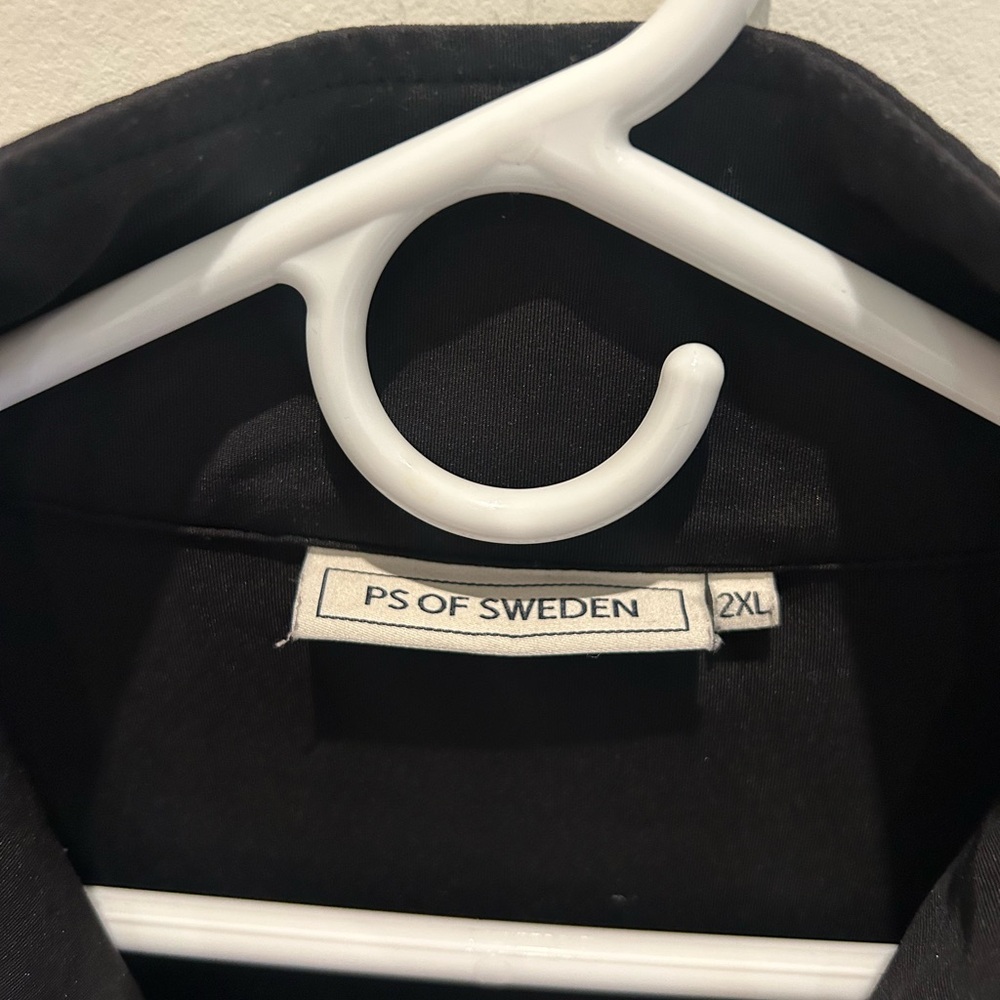Elegant Black Long Sleeve Women's Top - Picture 3 of 7